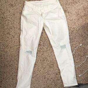 Old Navy White Distressed Skinny Jeans